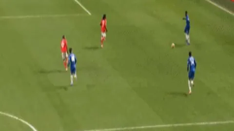 长春球迷骑行赴大连为亚泰队加油鼓劲