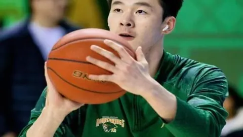 后室狂潮席卷票房，执念作品强势崛起，击败曼达洛人